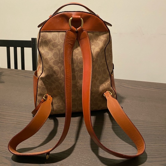 Coach backpack 🎒 - Picture 2 of 7